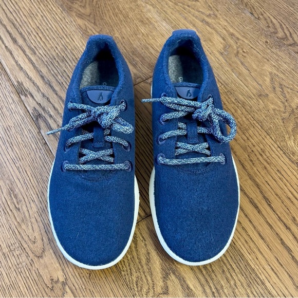 Allbirds Merino Wool Runners - Picture 2 of 6